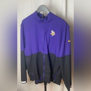 Nike NFL Minnesota Vikings Elite Sideline Hybrid Full Zip Jacket in purple/black
